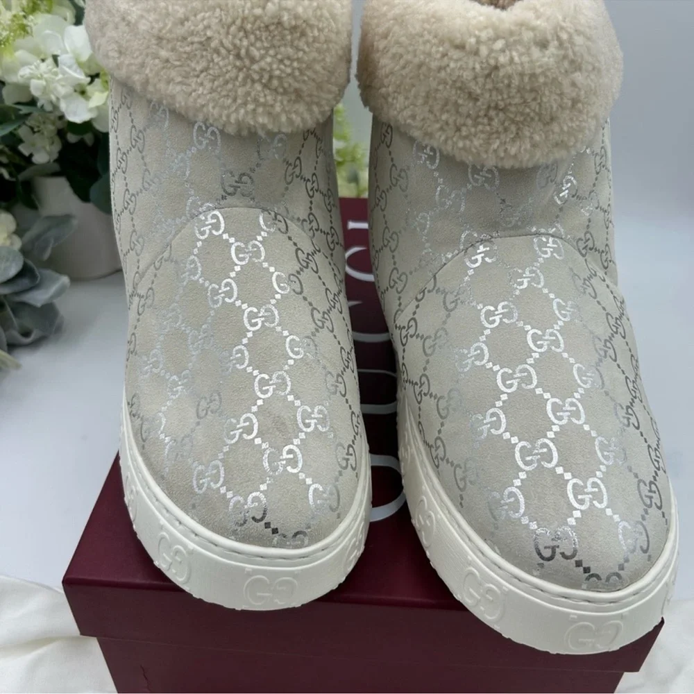 Gucci women’s boots with Marino wool lining size 39 made in Italy